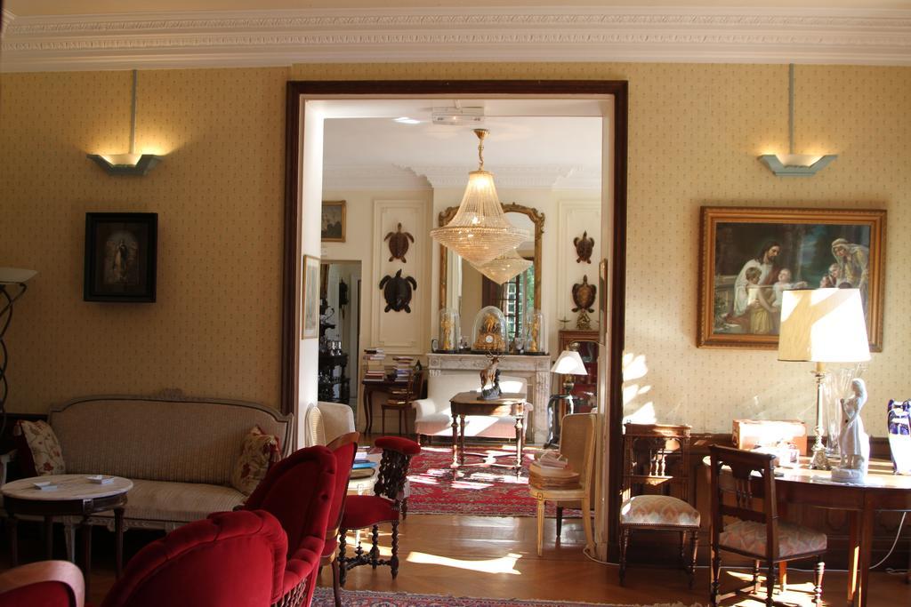 Chateau Du Breuil Gevrolles Bagian luar foto