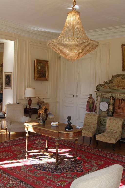 Chateau Du Breuil Gevrolles Bagian luar foto